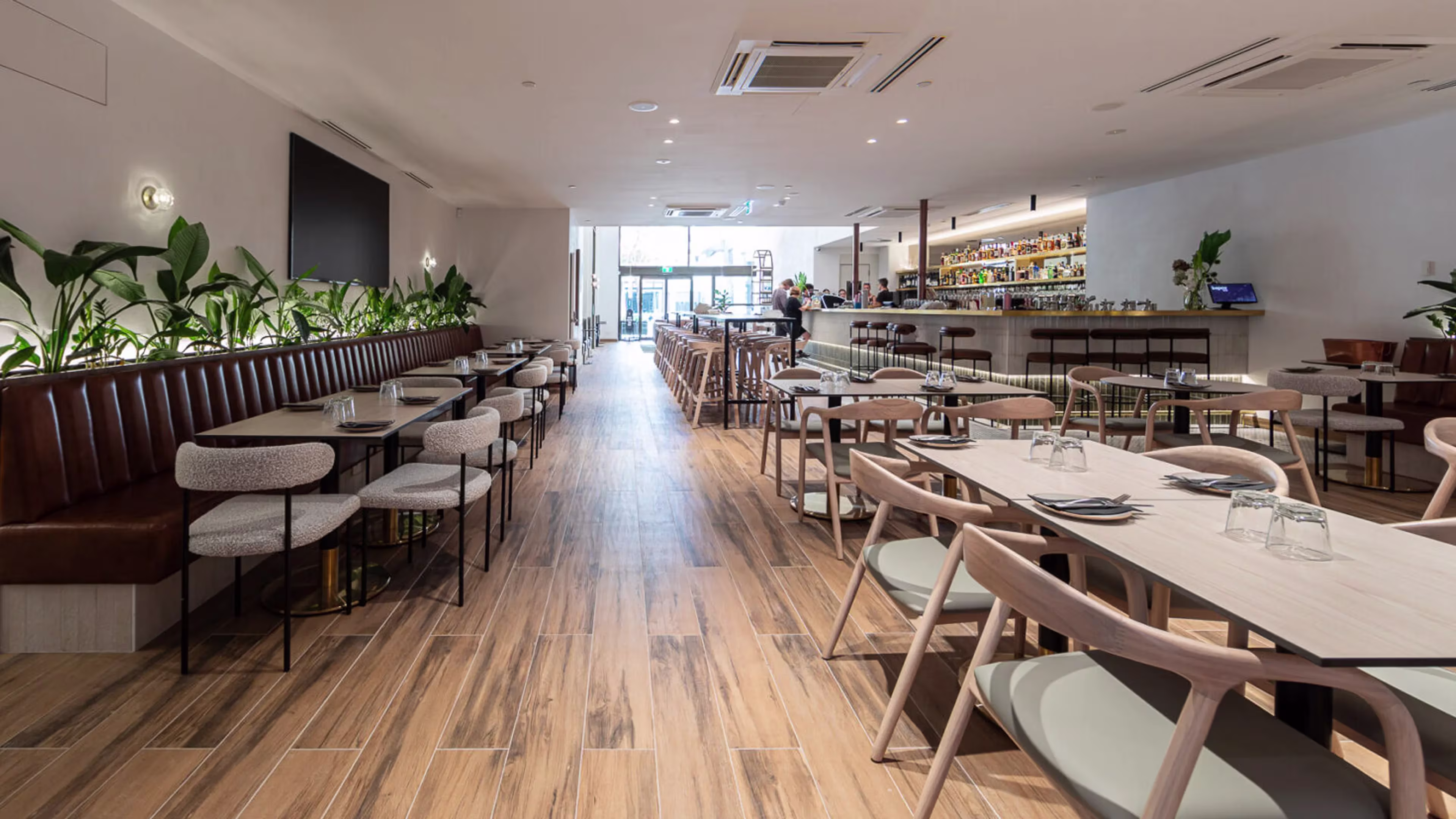 Faraday's Perth - London House - Retail Fit-out