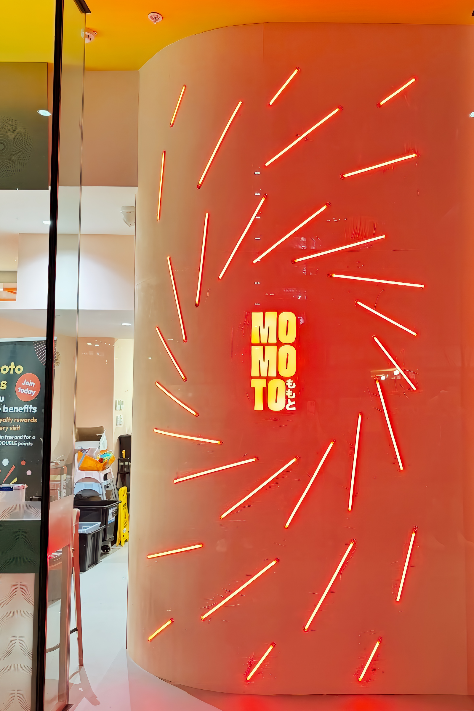 Momoto Kings Square, Perth - Retail Fit-Out