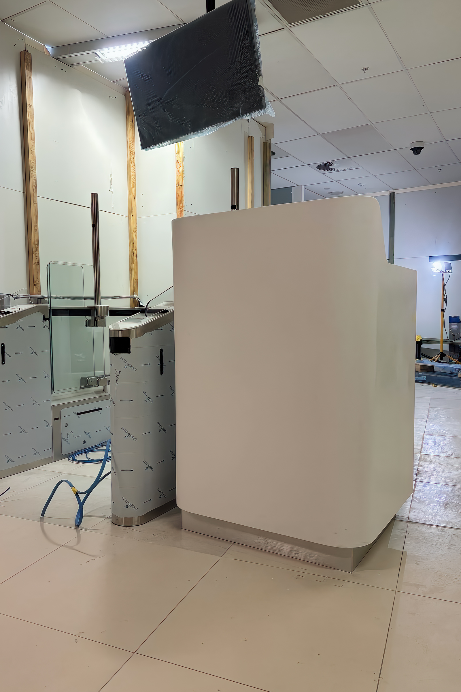 Perth Airport T1 Auto Check In Counters - Custom Joinery