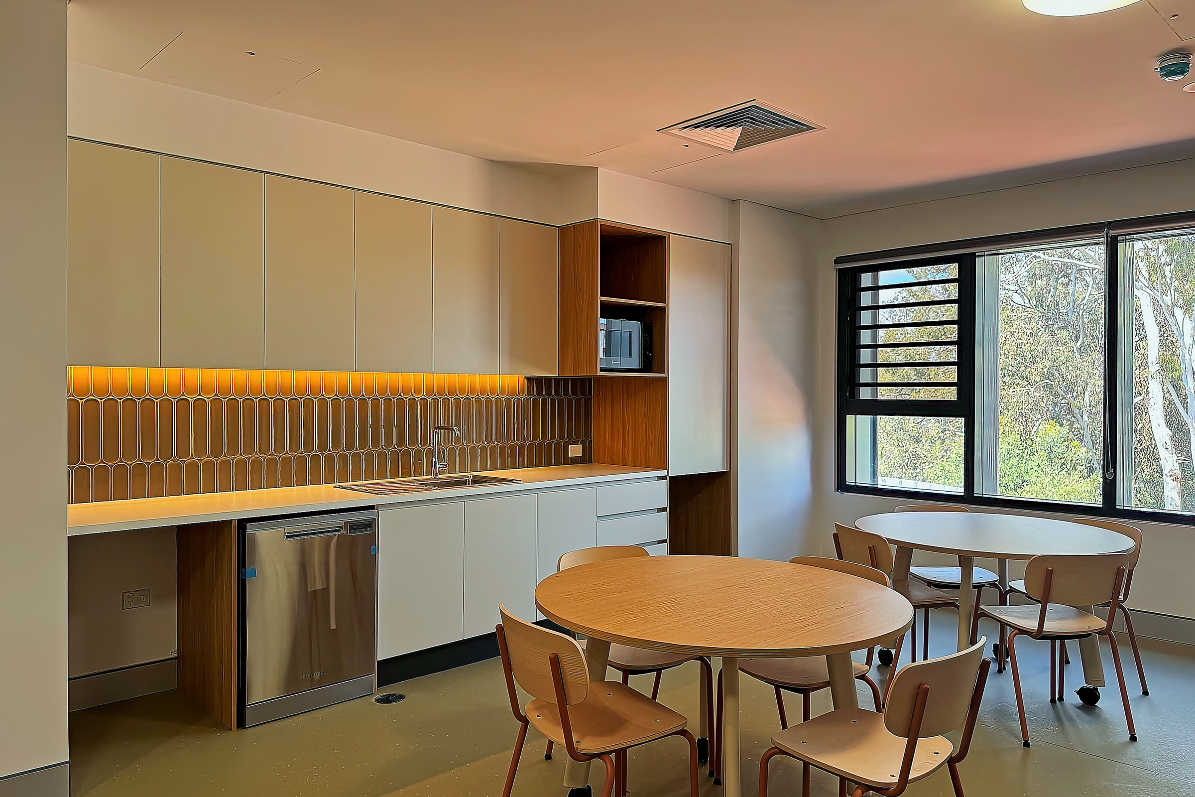La Salle College - Staff Kitchnette
