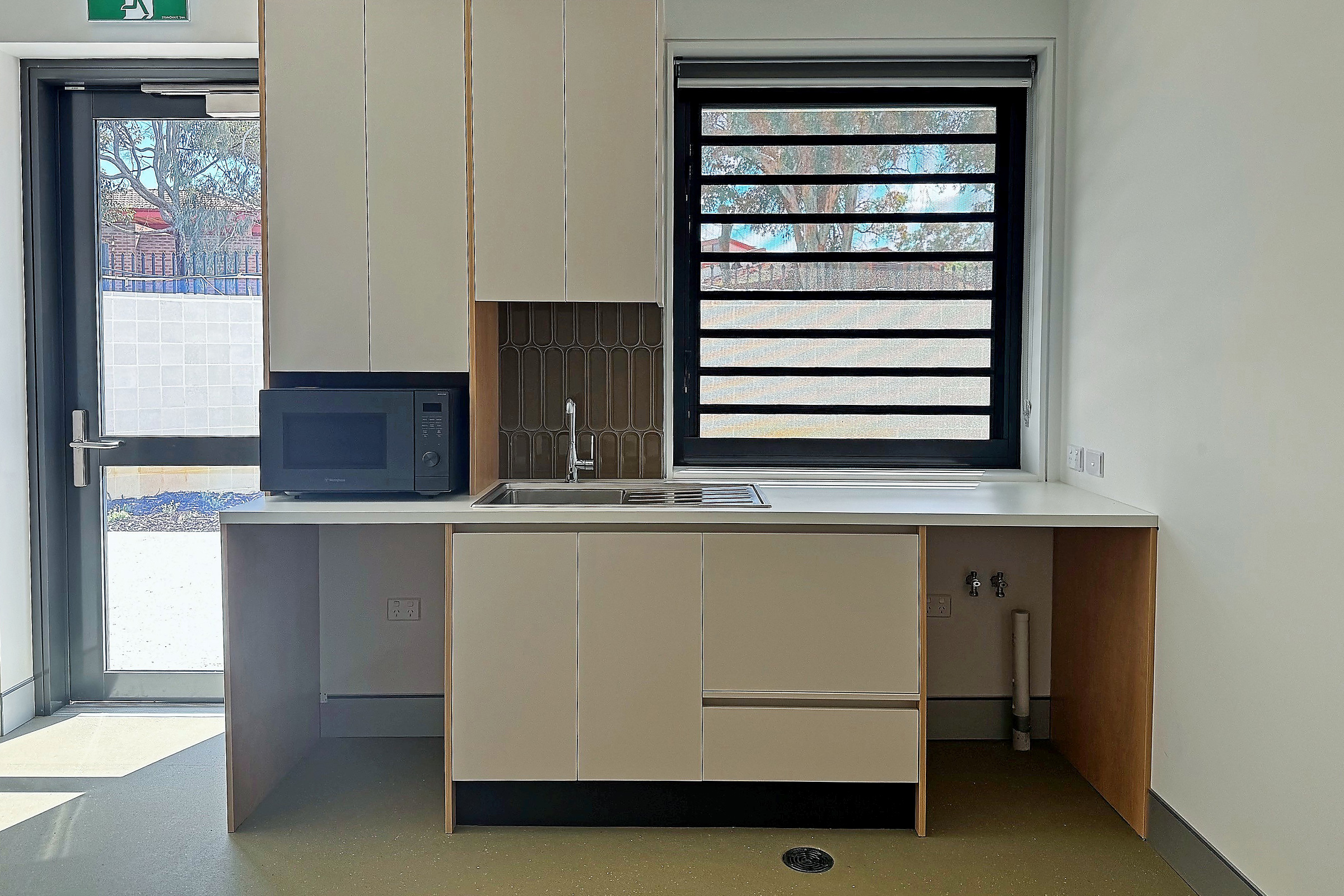La Salle College - Staff Kitchnette
