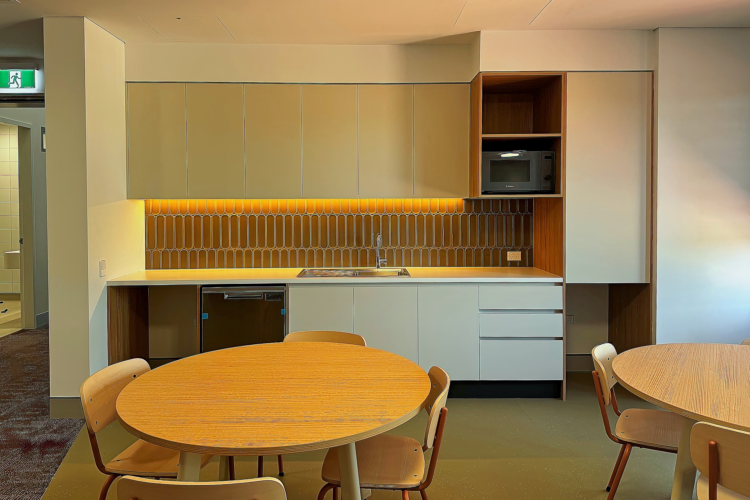 La Salle College - Staff Kitchnette