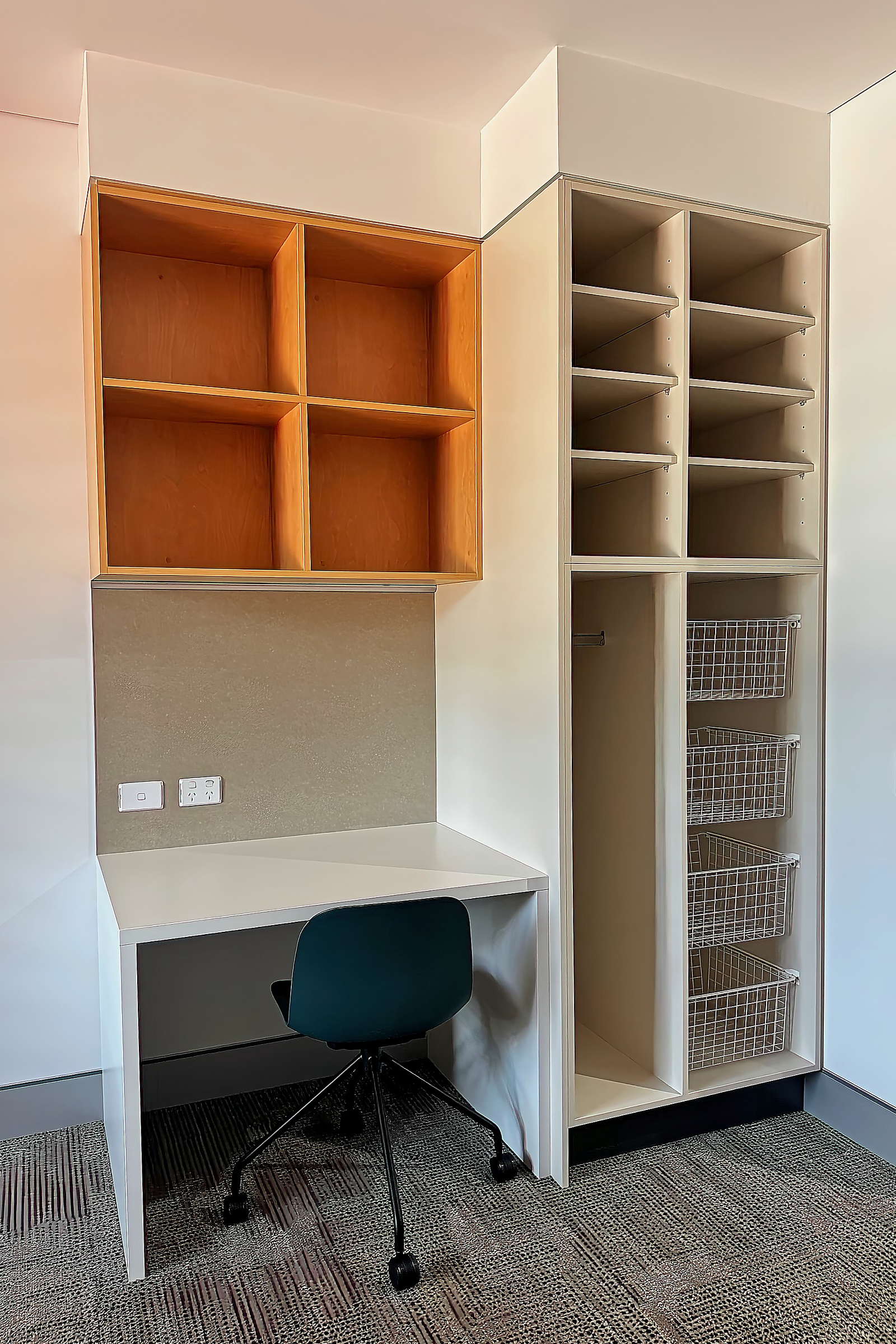 La Salle College - Student Room